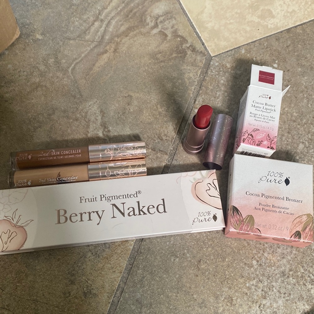 100% pure cosmetics bundle (bronzer; concealer, eyeshadow, blush, lipstick)